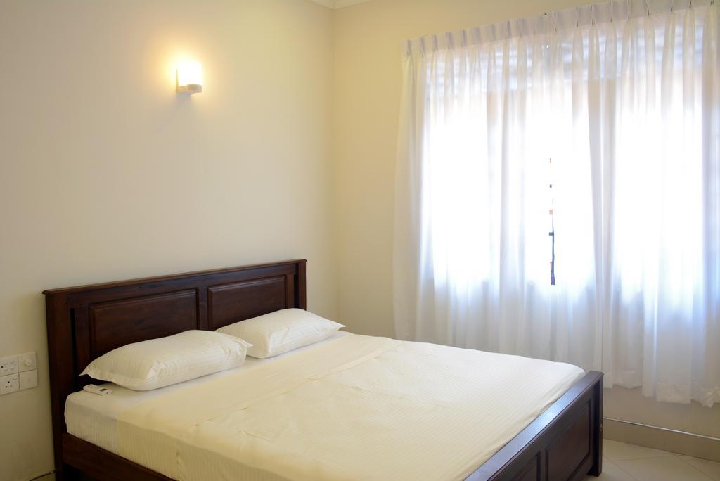 First House Mihintale Hotel Екстериор снимка